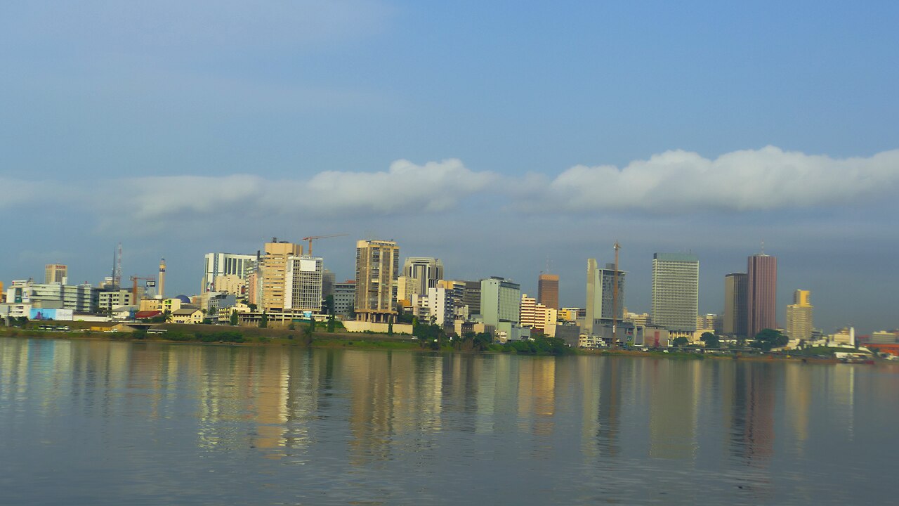 Le Plateau et la lagune Ébrié à Abidjan